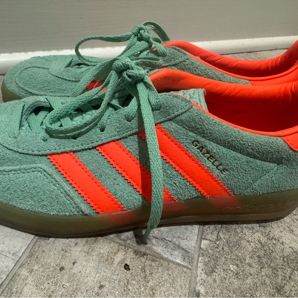 adidas Green Suede Sneakers with Bright Orange Stripes - Picture 9 of 16